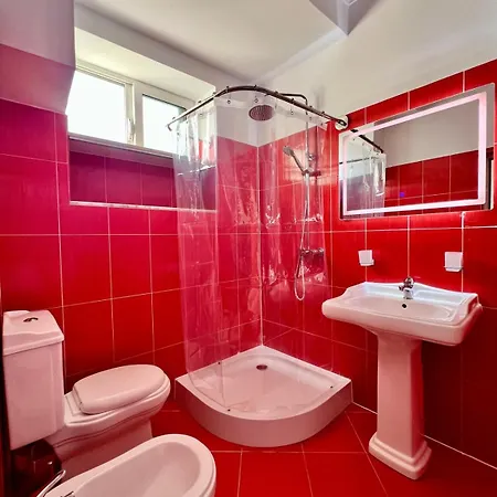 Explore Albania, From The Heart Of Apartmán Tirana